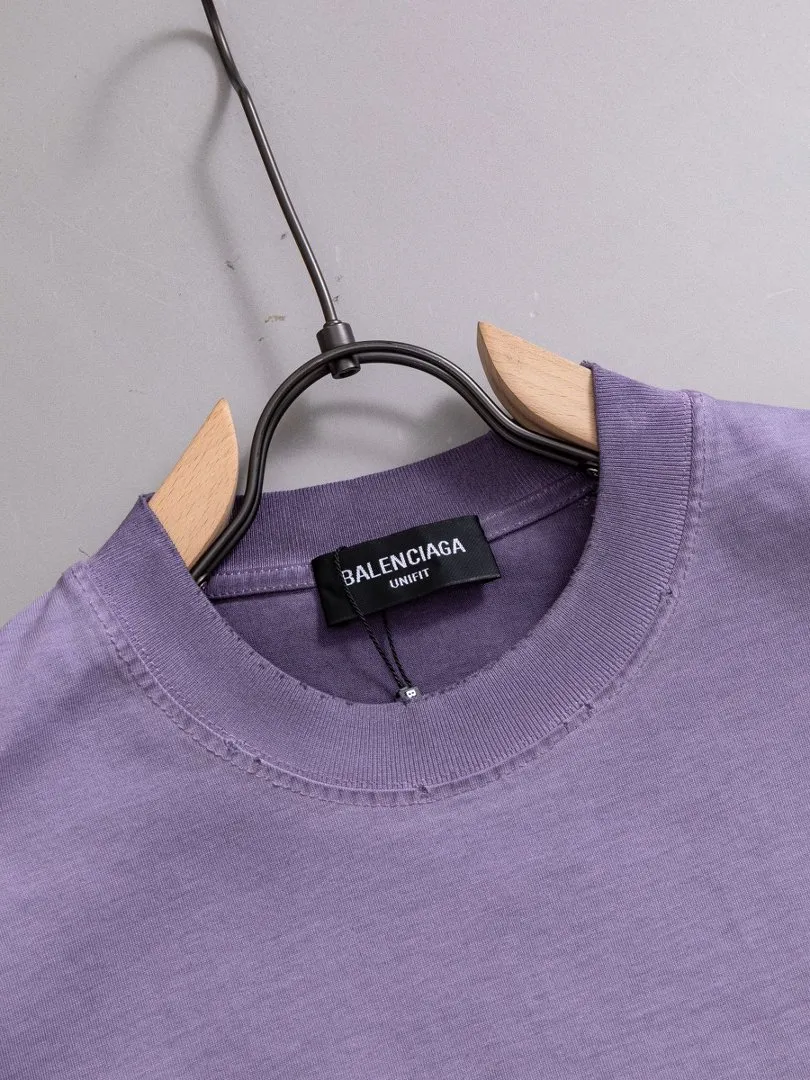 P90✨🔥 [balenciaga] 2026FW Paris luminous letter short-sleeved T-shirt Premium 26s double yarn 300g fabric, washed and sprayed with old and frayed craftsmanship Color: washed brown, washed Purple, washed Gray Size: S M L XL 2XL